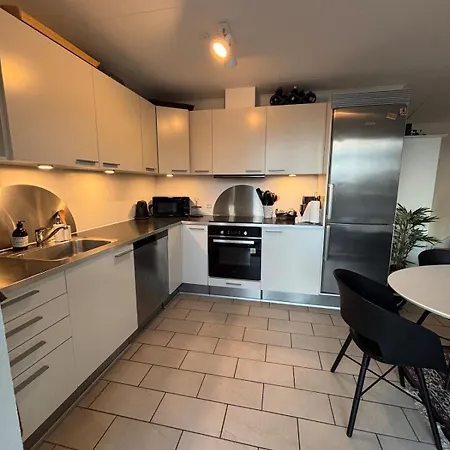 Strandhuset * לוקן